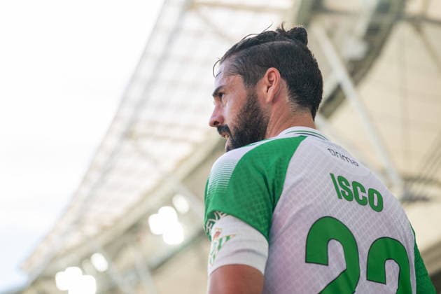 ESP LaLiga EA Sports UD Levante vs. Real Betis Francisco Roman Alarcon Isco of Real Betis during the LaLiga EA Sports match between UD Levante and Real Betis, played at the Ciudad de Valencia Stadium in Valencia on August 29, 2026, in Valencia, Spain. Soccer Copyright: xAgenciaxLOFx