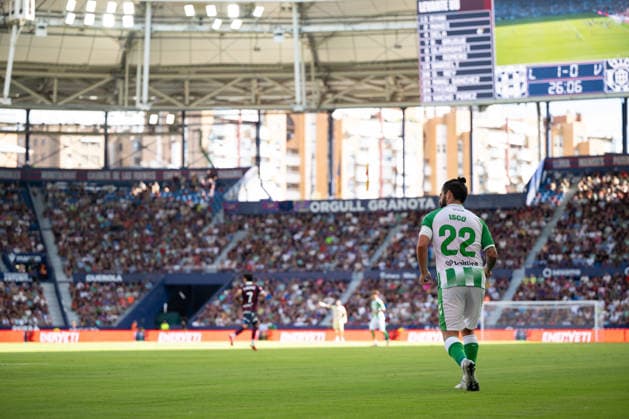 ESP LaLiga EA Sports UD Levante vs. Real Betis Francisco Roman Alarcon Isco of Real Betis during the LaLiga EA Sports match between UD Levante and Real Betis, played at the Ciudad de Valencia Stadium in Valencia on August 29, 2026, in Valencia, Spain. Soccer Copyright: xAgenciaxLOFx