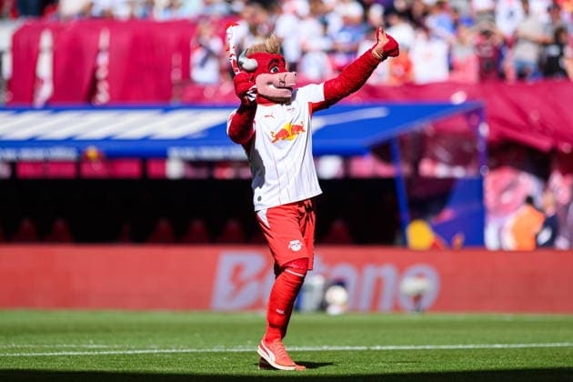 Lipsk 29.08.2026. Football. Bundesliga. season 2026 2027. 1st round match between RB Leipzing and Borussia Monchengladbach in Lipsk, Germany --- Pilka nozna. Bundesliga. sezon 2026 2027. 1 runda. mecz: RB Leipzig - Borussia Monchengladbach. Persons shown: RB Leipzig mascot Fot. Tomasz Karczewski Arena Akcji NEWSPIX.PL --- newspix.pl 
