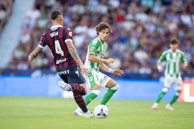 ESP LaLiga EA Sports UD Levante vs. Real Betis Rodrigo Riquelme Reche of Real Betis during the LaLiga EA Sports match between UD Levante and Real Betis, played at the Ciudad de Valencia Stadium in Valencia on August 29, 2026, in Valencia, Spain. Soccer Copyright: xAgenciaxLOFx