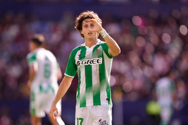 Levante UD v Real Betis Balompie - LaLiga EA Sports 2026 27 Rodrigo Riquelme left winger of Betis and Spain celebrates after scoring his sides first goal during the LaLiga EA Sports 2026 27 match between Levante UD and Real Betis Balompie at Ciutat de Valencia on August 29, 2026 in Valencia, Spain. Valencia Spain  Copyright: xJosexBretonx originalFilename:bretonhernandez-levanteu260829_npp9Y.jpg