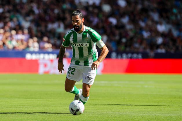 August 29, 2026, Valencia, Valencia, SPAIN: Isco of Real Betis Balompie in action during the Spanish league, LaLiga EA Sports, football match played between Levante UD and Real Betis Balompie at Ciutat de Valencia stadium on August 29, 2026, in Valencia, Spain. Valencia SPAIN - ZUMAa181 20260829_zaa_a181_048 Copyright: xIvanxTerronx