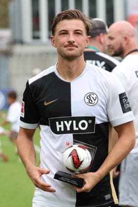 29.08.2026, xrekx, Fussball 1.Bundesliga, SV Elversberg - Bayer 04 Leverkusen v.l. Lukas Petkov (SV 07 Elversberg) Man of the Match (DFL DFB REGULATIONS PROHIBIT ANY USE OF PHOTOGRAPHS as IMAGE SEQUENCES and or QUASI-VIDEO) Elversberg *** August 29, 2026, xrekx, Soccer, Bundesliga 1, SV Elversberg vs. Bayer 04 Leverkusen – Lukas Petkov, SV 07 Elversberg, Man of the Match. DFL and DFB regulations prohibit any use of photographs as image sequences and or quasi-video. Elversberg