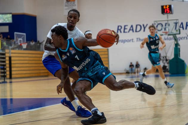 August 29, 2026, xhfmx, Basketball Exhibition Game, Frankfurt Skyliners vs. MLP Academics Heidelberg, Isaiah Swope of the Frankfurt Skyliners in a one-on-one battle with an opponent, Frankfurt