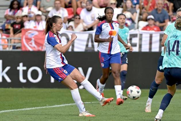 Foot - OL Lyonnes VS London City Lionesses à Décines Le 29 aout 2026 PHOTOPQR LE PROGRES Maxime JEGAT - Décines-Charpieu 29 08 2026 - Foot - OL Lyonnes VS London City Lionesses à Décines Le 29 aout 2026 -But de Caroline Weir (OL Lyonnes) au cours du match de préparation opposant OL (en blanc) à London City Lionesses au Satde Gerard Houillier à Décines et comptant Décines-Charpieu Rhône Rhône-Alpes France  Copyright: xPHOTOPQR LExPROGRES MAXPPPxMaximexJEGATx 20260829LPL0199 20260829LPL0199