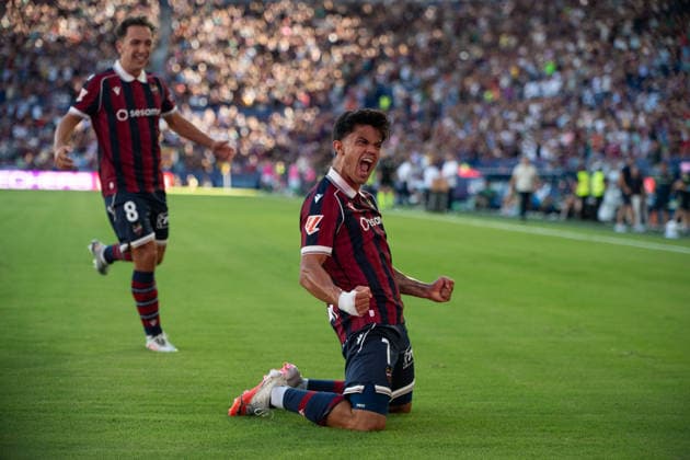 August 29, 2026, Valencia, Alicante, Spain: VALENCIA, SPAIN - AUGUST 29: 7 ROGER BRUGUE celebrates his goal against during the match between Levante UD and Real Betis, from LaLiga EASports, matchweek 3, disputed at the Ciutat de Valencia, Valencia Soccer 2026: Levante UD Vs Real Betis  - ZUMAc290 20260829_zsp_c290_025 Copyright: xJordixCantox