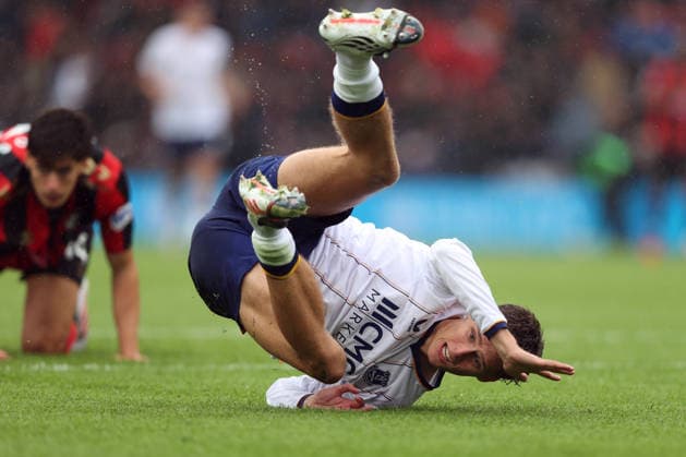 Bournemouth gegen Everton, 29. August 2026, Premier League, Fußball: Bournemouth gegen Everton – Harrison Armstrong von Everton stürzt. Foto: Mark Leech, Bournemouth, Großbritannien  Copyright: xMarkxLeechxOffside