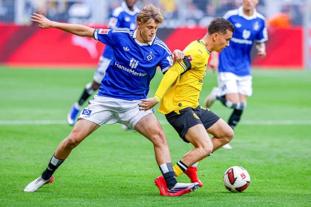 2026.08.29, xkwix, Fußball, Bundesliga, Borussia Dortmund - Hamburger SV, Signal Iduna Park, 1.Spieltag, Saison 2026 2027: Konstantinos Karetsas (Borussia Dortmund 19) im Zweikampf gegen Louis Lemke (Hamburger SV 37) DFB regulations prohibit any use of photographs as image sequences and or quasi-video. Photo: xKamilxWilkowskixPressefotoKochx Nordrhein-Westfalen Deutschland *** August 29, 2026, xkwix, Soccer, Bundesliga, Borussia Dortmund vs. Hamburger SV, Signal Iduna Park, Matchday 1, 2026–2027 Season: Konstantinos Karetsas (Borussia Dortmund, No. 19) in a tackle against Louis Lemke (Hamburger SV, No. 37). DFB regulations prohibit any use of photographs as image sequences and or quasi-video. Photo: xKamilxWilkowskixPressefotoKochx, North Rhine-Westphalia, Germany