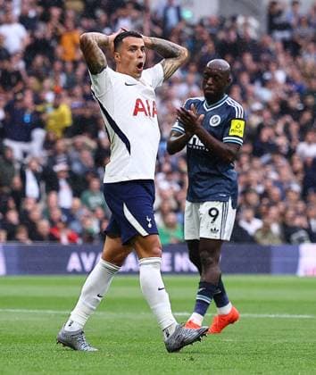 Pedro Porro of Tottenham Hotspur reacts Tottenham Hotspur v Newcastle United, Premier League Football, Football, Tottenham Hotspur Stadium, London, UK - 29 Aug 2026London Tottenham Hotspur Stadium United Kingdom EDITORIAL USE ONLY No use with unauthorised audio, video, data, fixture lists, club league logos or live services. Online in-match use limited to 120 images, no video emulation. No use in betting, games or single club league player publications. Copyright: xMichaelxZemanek Shutterstockx 17119028t