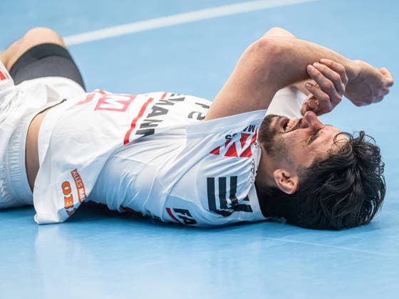 Eloy Morante Maldonado of HC Erlangen, 22, with a pained expression on his face, Frisch Auf Goeppingen vs. HC Erlangen, handball, 1st Bundesliga, men s division, 2026–2027 season, August 29, 2026, Frisch Auf Goeppingen vs. HC Erlangen, Handball, 1st Bundesliga, Men, 2026–2027 season, August 29, 2026, Goeppingen Copyright: xEibner-Pressefoto MichaelxSchmidx EP_MST