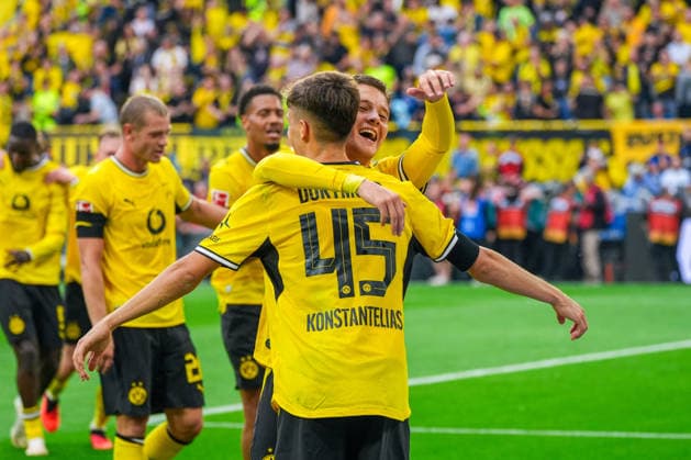 Tor zum 2:0 für Borussia Dortmund durch Giannis Konstantelias (Borussia Dortmund, 45), Konstantinos Karetsas (Borussia Dortmund, 19), Torjubel, Jubel, Freude, Emotionen, Deutschland: Fussball, Bundesliga, Saison 2026 27, 1. Spieltag, 29.08.2026, Borussia Dortmund vs Hamburger SV, Signal-Iduna-Park (Dortmund, Nordrhein-Westfalen) *** Goal to make it 2–0 for Borussia Dortmund by Giannis Konstantelias (Borussia Dortmund, 45), Konstantinos Karetsas (Borussia Dortmund, 19); goal celebration, cheering, joy, emotions, German soccer, Bundesliga, 2026–27 season, Matchday 1, August 29, 2026, Borussia Dortmund vs. Hamburger SV, Signal Iduna Park, Dortmund, North Rhine-Westphalia Copyright: xLeonxFrickx