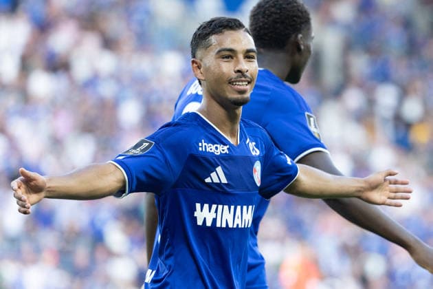 Gessime Yassine celebrating after his goal seen during Ligue 1 26 27 game between teams of RSC Strasbourg and RC Lens at Stade de la Meinau (Benjamin Faes Ball Raw Images) Strasbourg Stade de la Meinau France Copyright: xBenjaminxFaesx 0W4A6959