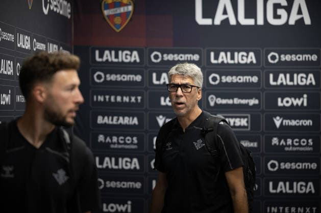 ESP LaLiga EA Sports UD Levante vs. Real Betis: Arriving at the stadium before the LaLiga EA Sports match between UD Levante and Real Betis, played at Ciudad de Valencia Stadium in Valencia on August 29, 2026, in Valencia, Spain. Soccer Copyright: xAgenciaxLOFx
