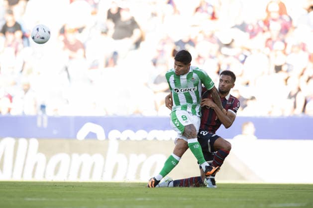 ESP LaLiga EA Sports UD Levante vs. Real Betis: Cucho Hernandez of Real Betis during the LaLiga EA Sports match between UD Levante and Real Betis, played at the Ciudad de Valencia Stadium in Valencia on August 29, 2026, in Valencia, Spain. Soccer Copyright: xAgenciaxLOFx