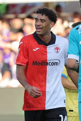 ACF Fiorentina v Frosinone Calcio - Campionato Serie A Arthur Atta of ACF Fiorentina during the Italian Serie A football match between ACF Fiorentina and Frosinone Calcio , on August 29 ,2026 at the Artemio-Franchi stadium in Florence. Firenze FI Italy  Copyright: xAndreaxMartinix originalFilename:martini-acffiore260829_np8RN.jpg
