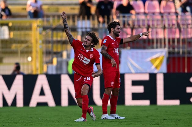 AC Monza v Udinese Calcio - Serie A 2026 27 Andrea Colpani of AC Monza celebrates after scoring his team s first goal during a Serie A match between AC Monza and Udinese Calcio at Brianteo Stadium in Monza, Italy, on August 29, 2026. Monza Lombardy Italy  Copyright: xAndreaxDiodatox originalFilename:diodato-acmonzav260829_npoog.jpg