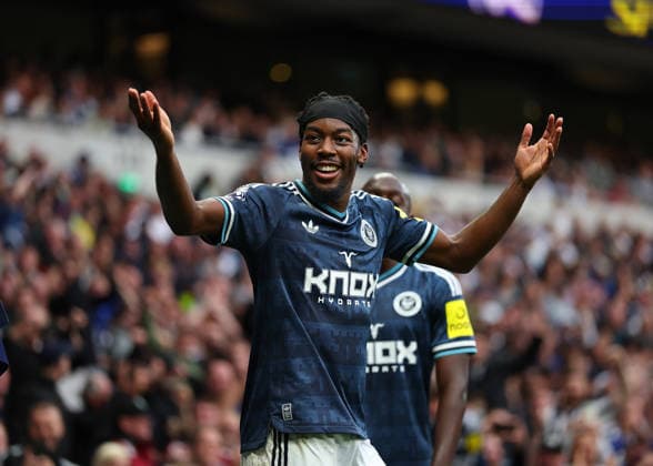 29th August 2026; Tottenham Hotspur Stadium, London, England; Premier League Football, Tottenham Hotspur versus Newcastle United; Anthony Elanga of Newcastle United celebrates after scoring his sides 1st goal in the 62nd minute to make it 0-1 JohnxPatrickxFletcher