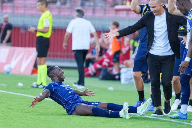 IPA87905029 - Hassane Kamara (Udinese Calcio) celebrates his goal during the AC Monza vs. Udinese Calcio Serie A soccer match in Monza, Italy, on August 29, 2026  Copyright: xLucaxRossini IPAxSportx xx 87905029