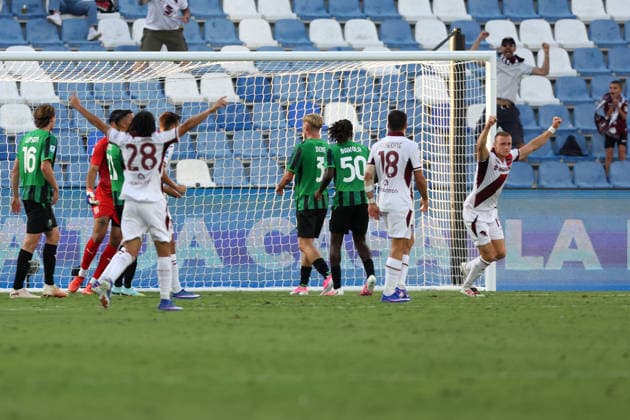 Torino™s Pietro Comuzzo celebrates during the Serie A soccer match between Sassuolo and Torino at the Mapei Stadium in Reggio Emilia, north east Italy - August1 29, 2026. - Soccer  Copyright: xGiannixSantandrea LaPressex