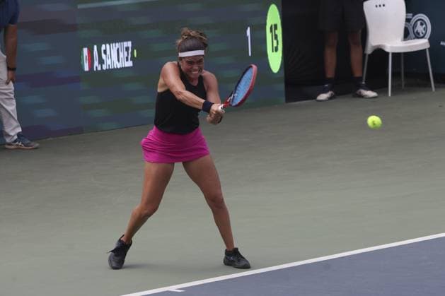 RECORD DATE NOT STATED Lan Mi defeats Ana Sofia Sanchez and reaches the final of the ITF W35 in Barueri. Barueri (SP), 08 29 2026 Tennis ITF W35 Women s Singles Chinese player Lan Mi (CHN) defeated Mexican Ana Sofia Sanchez (MEX) 2-0, with scores of 7-5 and 7-5, in the semifinals of the ITF W35 in Barueri. With the victory, Lan Mi advances to the final of the competition, at the Alphaville Tennis Club.(Foto: Leco Viana Thenews2 imago images) SPO  Copyright: xLecoxVianax