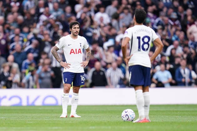 Premier League: Tottenham Hotspur v Newcastle Untied Sandro Tonali of Tottenham Hotspur looks on during the Premier League match Tottenham Hotspur vs Newcastle Untied at Tottenham Hotspur Stadium, London, United Kingdom on 29 August 2026 (Photo by Harvey Murphy News Images) Copyright: xHarveyxMurphy NewsxImagesx