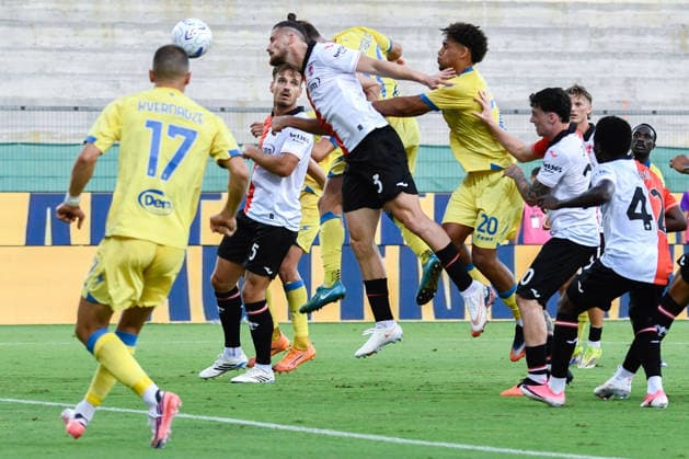 IPA87905604 - Gabriela Bracaglia (Frosinone) scores the goal that makes the score 0-2 during the ACF Fiorentina vs. Frosinone Calcio Italian Serie A soccer match in Florence, Italy, on August 29, 2026  Copyright: xFabioxFagiolini IPAxSportx xx 87905604
