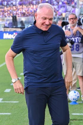 IPA87905623 - Head Coach Massimiliano Alvini (Frosinone) during the ACF Fiorentina vs. Frosinone Calcio Serie A soccer match in Florence, Italy, on August 29, 2026  Copyright: xFabioxFagiolini IPAxSportx xx 87905623