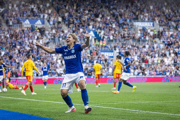 FOOTBALL : Racing Strasbourg vs RC Lens - Ligue 1 J2 Stade de la Meinau - 29 08 2026 Joie des joueurs de l equipe de apres le but de Gessime Yassine 80 (Racing Strasbourg) Sebastian Nanasi 11 (Racing Strasbourg)  Copyright: xelyxandroxcegarrax