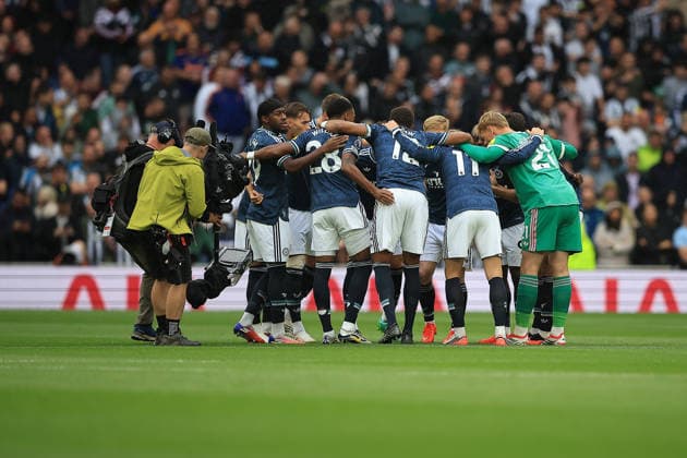 Tottenham Hotspur v Newcastle United, Premier League Newcastle United team huddle during the Premier League match between Tottenham Hotspur and Newcastle United at Tottenham Hotspur Stadium, London, UK on 29 August 2026. London Tottenham Hotspur Stadium London UK Editorial use only DataCo restrictions apply See www.football-dataco.com , Copyright: xChrisxFoxwellx PSI-24771-0044