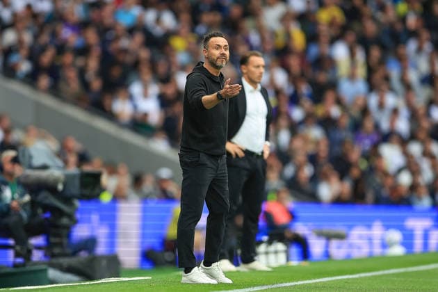 Tottenham Hotspur v Newcastle United, Premier League Tottenham Hotspur Manager Roberto De Zerbi during the Premier League match between Tottenham Hotspur and Newcastle United at Tottenham Hotspur Stadium, London, UK on 29 August 2026. London Tottenham Hotspur Stadium London UK Editorial use only DataCo restrictions apply See www.football-dataco.com , Copyright: xChrisxFoxwellx PSI-24771-0053