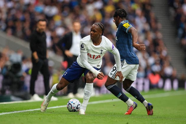 Tottenham Hotspur v Newcastle United, Premier League Tottenham Hotspur Forward Mathys Tel (11) under Pressure from Newcastle United Forward Anthony Elanga (19) during the Premier League match between Tottenham Hotspur and Newcastle United at Tottenham Hotspur Stadium, London, UK on 29 August 2026. London Tottenham Hotspur Stadium London UK Editorial use only DataCo restrictions apply See www.football-dataco.com , Copyright: xChrisxFoxwellx PSI-24771-0056