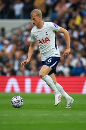 Tottenham Hotspur v Newcastle United, Premier League Tottenham Hotspur Defender Jan Paul van Hecke (6) during the Premier League match between Tottenham Hotspur and Newcastle United at Tottenham Hotspur Stadium, London, UK on 29 August 2026. London Tottenham Hotspur Stadium London UK Editorial use only DataCo restrictions apply See www.football-dataco.com , Copyright: xChrisxFoxwellx PSI-24771-0063