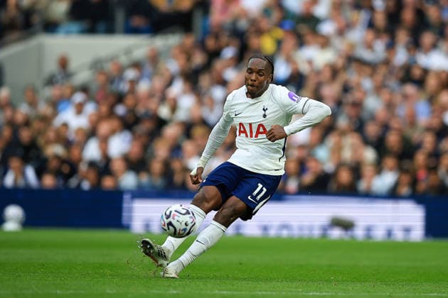 Tottenham Hotspur v Newcastle United, Premier League Tottenham Hotspur Forward Mathys Tel (11) shoots towards goal during the Premier League match between Tottenham Hotspur and Newcastle United at Tottenham Hotspur Stadium, London, UK on 29 August 2026. London Tottenham Hotspur Stadium London UK Editorial use only DataCo restrictions apply See www.football-dataco.com , Copyright: xChrisxFoxwellx PSI-24771-0099
