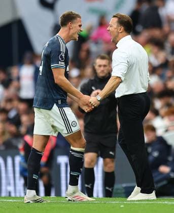 Matthias Jaissle manager of Newcastle United and Sven Botman of Newcastle United react after the final whistle Tottenham Hotspur v Newcastle United, Premier League Football, Football, Tottenham Hotspur Stadium, London, UK - 29 Aug 2026London Tottenham Hotspur Stadium United Kingdom EDITORIAL USE ONLY No use with unauthorised audio, video, data, fixture lists, club league logos or live services. Online in-match use limited to 120 images, no video emulation. No use in betting, games or single club league player publications. Copyright: xMichaelxZemanek Shutterstockx 17119028bb