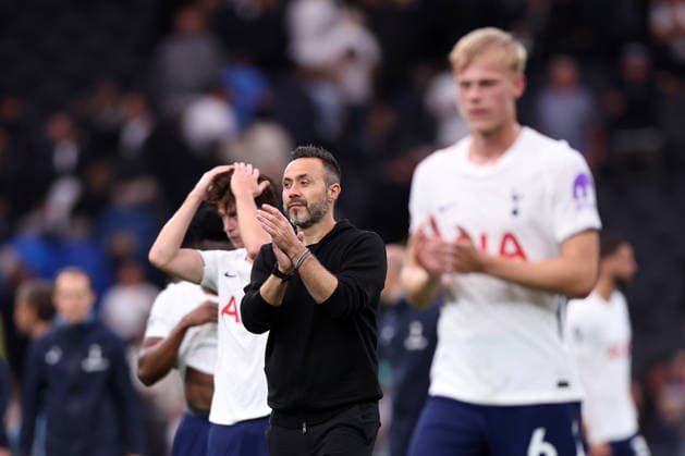 London, England, 29th August 2026. Roberto De Zerbi manager of Tottenham Hotspur looks on dejected at the final whistle during the Tottenham Hotspur vs Newcastle United Premier League match at the Tottenham Hotspur Stadium, London. Picture credit should read: David Klein Sportimage EDITORIAL USE ONLY. No use with unauthorised audio, video, data, fixture lists, club league logos or live services. Online in-match use limited to 120 images, no video emulation. No use in betting, games or single club league player publications. SPI_054_DK_Spurs_Newcastle SPI-4941-0052