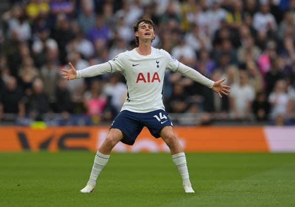 Spurs vs Newcastle, Premier League Archie Gray of Tottenham Hotspur during the Spurs vs Newcastle Utd Premier League fixture at the Tottenham Hotspur Stadium London UK. 29th Aug 2026. This image is for EDITORIAL USE ONLY. Licence required from the Football DataCo for any other use. London Tottenham Hotspur Stadium UK Copyright: xMartinxDaltonx Spurs_Newcastle_290826_MD_167