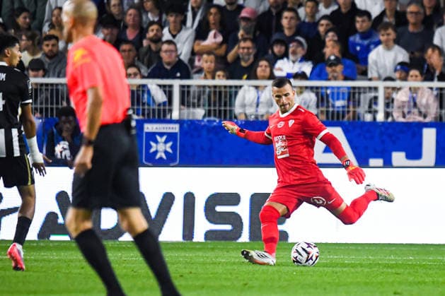 FOOTBALL : AJ Auxerre vs SCO Angers - Ligue 1 - JournÃ e 2 - 29 08 2026 Anthony Lopes (ANGERS SCO) AuxerreFrance  Copyright: xBaptistexAutissierx