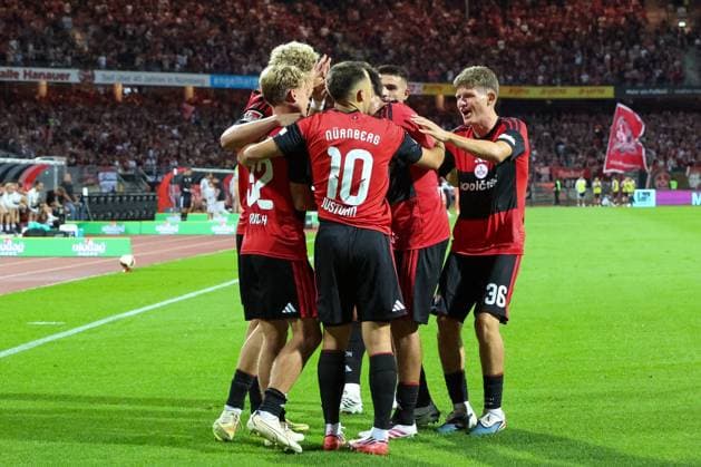 Torjubel (1FC Nuernberg) nach dem 2:0 durch Tim Janisch 32 (1FC Nuernberg), freude, Emotion, 1. FC Nuernberg vs. DSC Arminia Bielefeld, Fussball, Maenner, 2. Bundesliga, Saison 2026 2027, Hinrunde, 3. Spieltag, 29.08.2026 DFB regulations prohibit any use of photographs as image sequences and or quasi-video Nuernberg Bayern Deutschland *** 1. FC Nuremberg celebrates a goal after Tim Janisch scores the 2-0 goal in the 32nd minute; 1. FC Nuremberg, joy, emotion, 1. FC Nuremberg vs. DSC Arminia Bielefeld, soccer, men, 2. Bundesliga, 2026–2027 season, First Half of the Season, Matchday 3, August 29, 2026. DFB regulations prohibit any use of photographs as image sequences and or quasi-video. Nuremberg, Bavaria, Germany Copyright: xkolbert-press MartinxAgüerax
