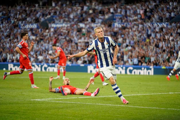 Orri Oskarsson of Real Sociedad seen in action during the La Liga EA Sports football match between Real Sociedad and RCD Espanyol de Barcelona at Estadio Anoeta on August 29, 2026 in San Sebastian, Spain. (Mickael Ducint Ball Raw Images) San Sebastian Estadio Anoeta Spain Copyright: xMickaelxDucintx mickaelducint_RealSociedad_Espanyol416