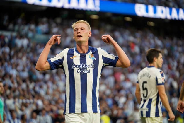 Orri Oskarsson of Real Sociedad seen in action during the La Liga EA Sports football match between Real Sociedad and RCD Espanyol de Barcelona at Estadio Anoeta on August 29, 2026 in San Sebastian, Spain. (Mickael Ducint Ball Raw Images) San Sebastian Estadio Anoeta Spain Copyright: xMickaelxDucintx mickaelducint_RealSociedad_Espanyol420