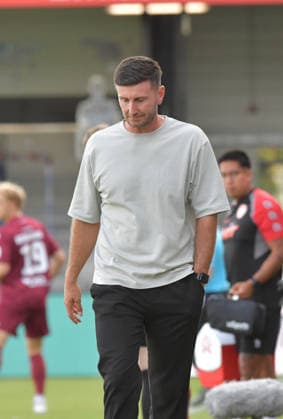 August 29, 2026, GER, Soccer, 3rd Division, 2026–2027 Season, Matchday 3, Sportclub Arena, Verl SC Verl vs. Fortuna Köln 1–2, Orest Shala (SC Verl Coach), Action, Single Frame, Close-up, Facial Expressions, Gestures, Trainer, Coach