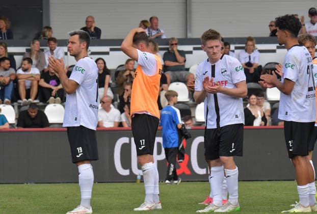 August 29, 2026, Germany, Soccer, 3rd Division, 2026–2027 Season, Matchday 3, Sportclub Arena, Verl SC Verl vs. Fortuna Köln 1–2 Niko Kijewski, Yari Otto, Dennis Waidner, and Andre Leipold (all SC Verl), from left to right, action, single frame, landscape orientation, facial expressions, gestures, disappointed, disappointment
