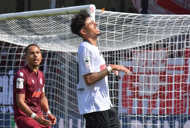 August 29, 2026, Germany, Soccer, 3rd Division, 2026–2027 Season, Matchday 3, Sportclub Arena, Verl SC Verl vs. Fortuna Köln 1–2 Andre Leipold SC Verl, Action, Single Frame, Landscape, Facial Expressions, Gestures, Disappointed, Disappointment