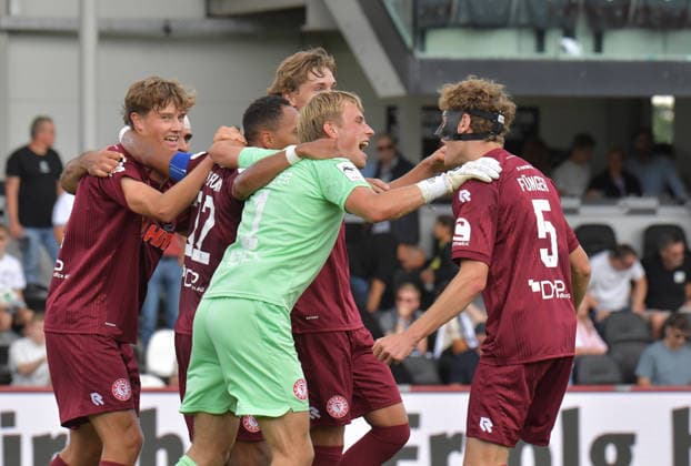 August 29, 2026, GER, Soccer, 3rd Division, 2026–2027 Season, Matchday 3, Sportclub Arena, Verl SC Verl vs. Fortuna Köln 1–2; Fortuna Köln celebrating at the final whistle; action; single frame; landscape orientation; facial expressions; gestures; celebration; cheering; joy; happiness
