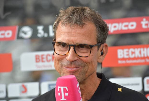 August 29, 2026, Germany, Soccer, 3rd Division, 2026–2027 Season, Matchday 3, Sportclub Arena, Verl SC Verl vs. Fortuna Köln 1–2, Matthias Mink, Fortuna Köln Coach, Action, Single Frame, Horizontal, Facial Expressions, Gestures, Coach, Trainer