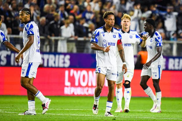 FOOTBALL : AJ Auxerre vs SCO Angers - Ligue 1 - JournÃ e 2 - 29 08 2026 Joie des joueurs de l™AJ Auxerre aprÃ s le but de Remy Labeau Lascary (AJ Auxerre) AuxerreFrance  Copyright: xBaptistexAutissierx