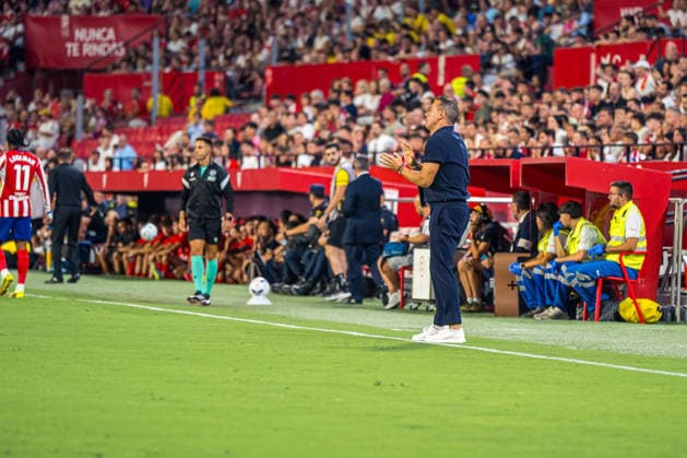 ESP LaLiga EA Sports Sevilla FC vs. Atlético de Madrid: Luis García, head coach of Sevilla, during the LaLiga EA Sports match between Sevilla FC and Atlético de Madrid, played at the Ramón Sánchez Pizjuán Stadium in Seville on August 29, 2026, in Spain. Spanish Soccer Copyright: xAgenciaxLOFx