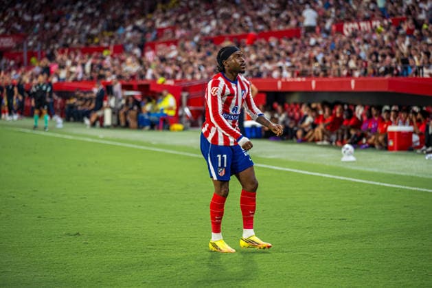 ESP LaLiga EA Sports Sevilla FC vs. Atlético de Madrid Ademola Lookman of Atlético de Madrid scores a goal and celebrates during the LaLiga EA Sports match between Sevilla FC and Atlético de Madrid, played at the Ramón Sánchez Pizjuán Stadium in Seville on August 29, 2026, in Spain. Spanish Soccer Copyright: xAgenciaxLOFx