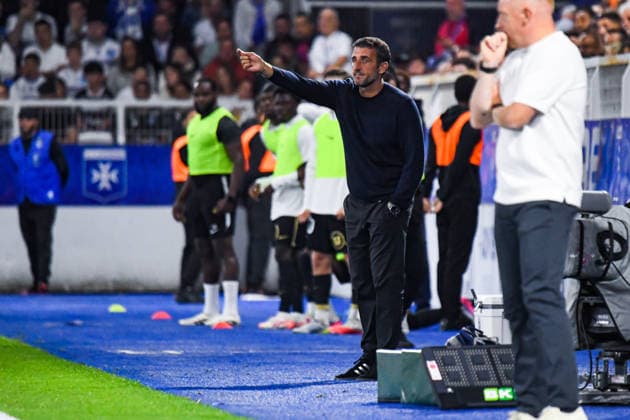 FOOTBALL : AJ Auxerre vs SCO Angers - Ligue 1 - JournÃ e 2 - 29 08 2026 Stephane Gilli (ANGERS SCO) AuxerreFrance  Copyright: xBaptistexAutissierx