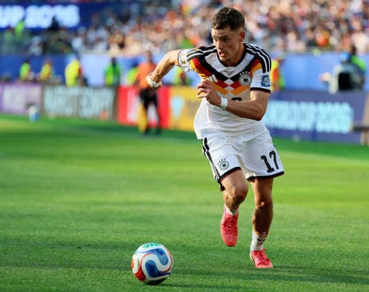 Germany v Paraguay: Round Of 32 - FIFA World Cup, WM, Weltmeisterschaft, Fussball 2026 Florian Wirtz of Germany on the ball during the FIFA World Cup 2026 Round Of 32 match between Germany and Paraguay at Boston Stadium on June 29, 2026 in Foxborough, Massachusetts. Foxborough Boston Stadium MA United States Copyright: xAllstarxPicturexLibraryxLtdx